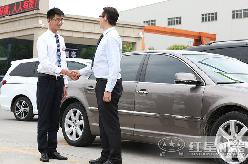 客戶來廠參觀，專車免費接送