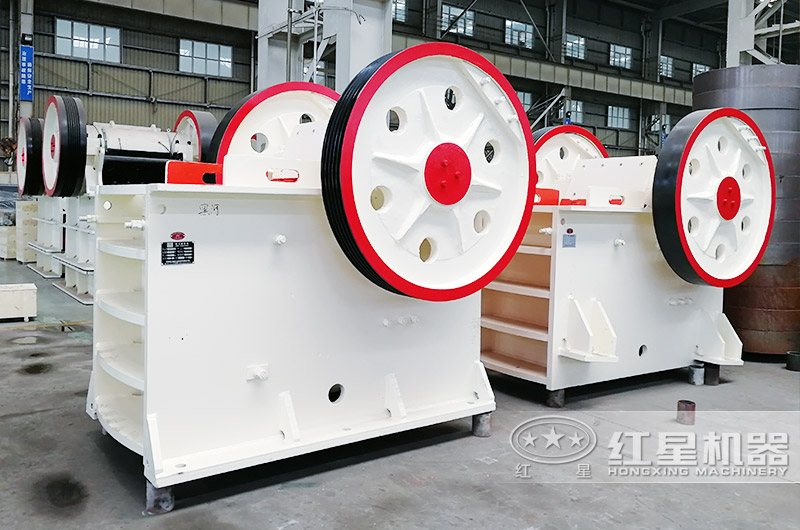 細(xì)鄂破石子破碎機(jī)，投資小，質(zhì)量好